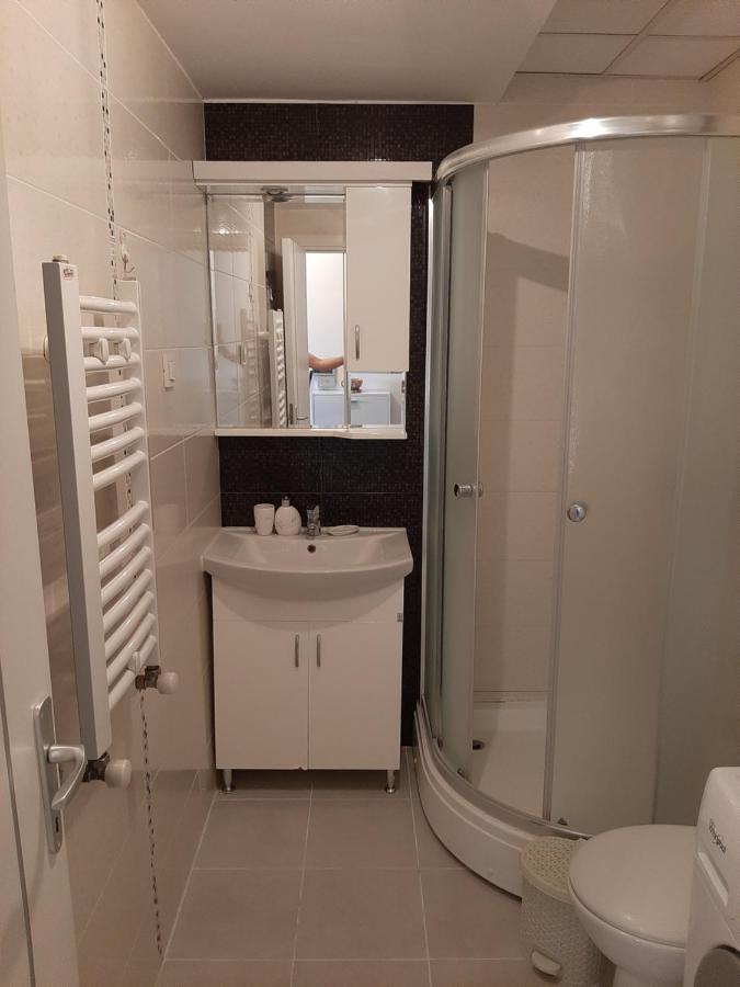 Ivan2020 Apartment Skopje Exteriör bild